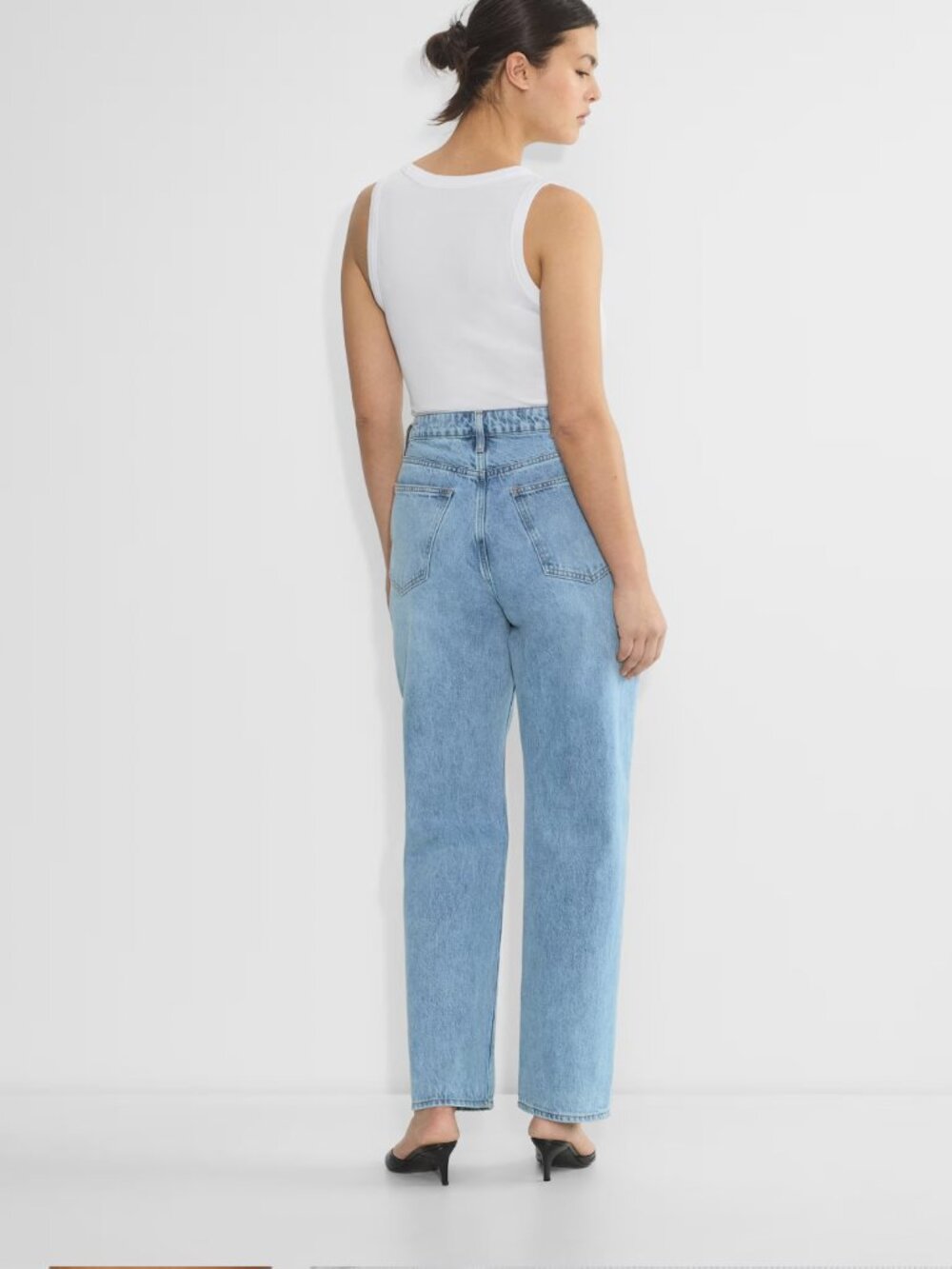 ARITZIA/DENIM FORUM | THE MARLO CURVE-FIT HI-RISE LOOSE JEAN | SIZE 28 - Picture 6 of 11